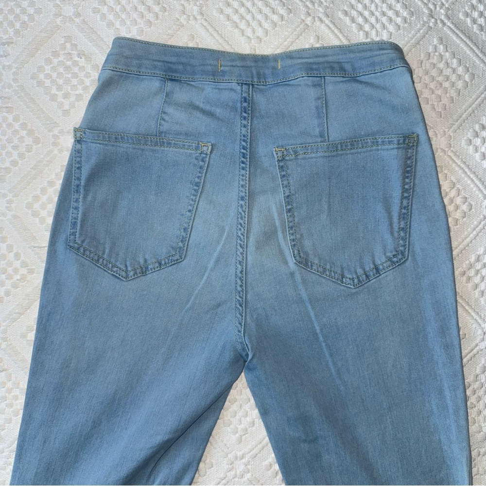 Free People Just Float on Flare Bellbottom Jeans, light blue, size 26 long - Picture 10 of 12